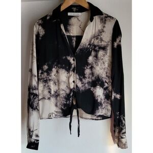 The Good Jane Women's Blouse Size M Tie Dye Black Cream Front Tie